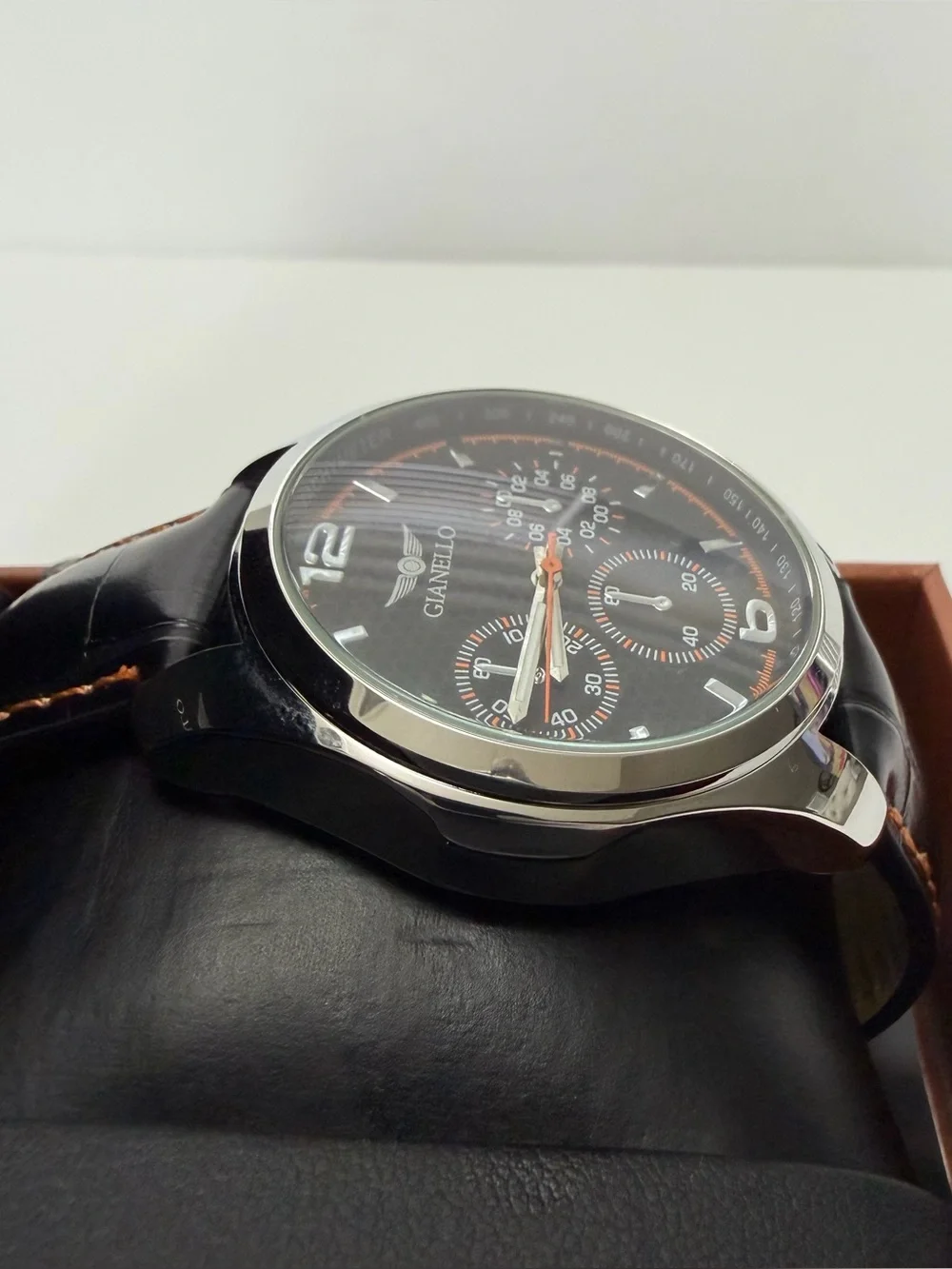 Gianello Men’s Italian Design Watch Black Leather Strap Tachymeter GNL7757BK NIB